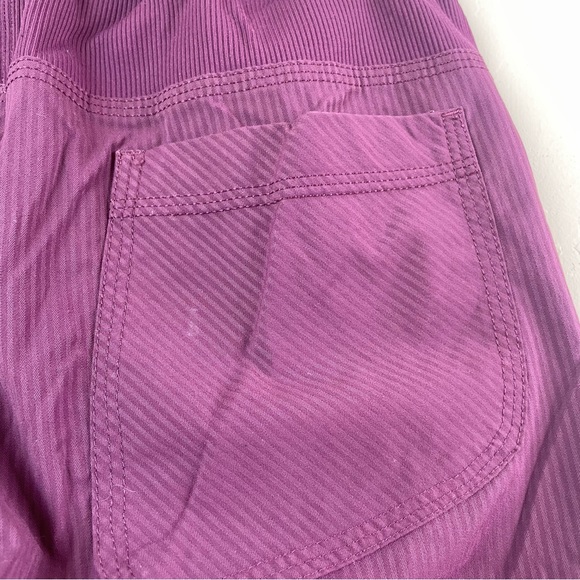 Lululemon Street To Studio Crop Pants in Plum Purple - Picture 15 of 16
